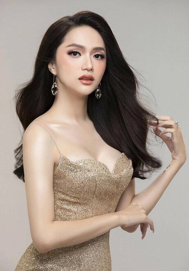 'Chị đẹp' Thu Phương trình diễn tại Đêm Chung kết Miss Cosmo Vietnam 2023 - Ảnh 3.