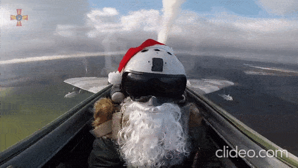 Video phi công Ukraine mặc đồ 'ông già Noel' phóng tên lửa từ máy bay